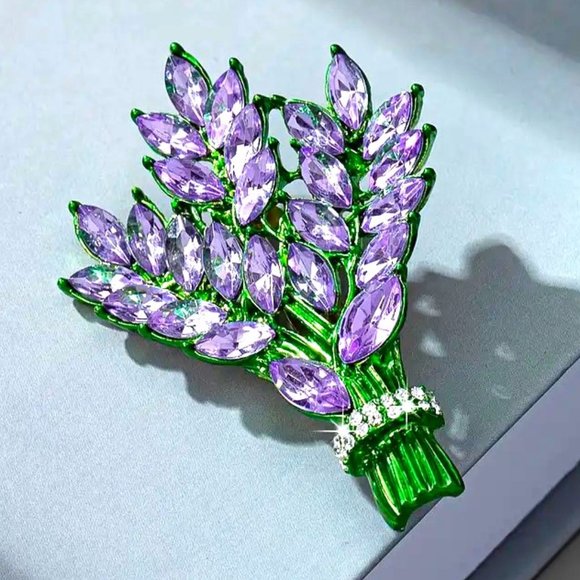 Brooch Purple Flowers Rhinestone Pin Stylish Bouquet Sparkle Glam Hollywood Fun - Picture 4 of 6